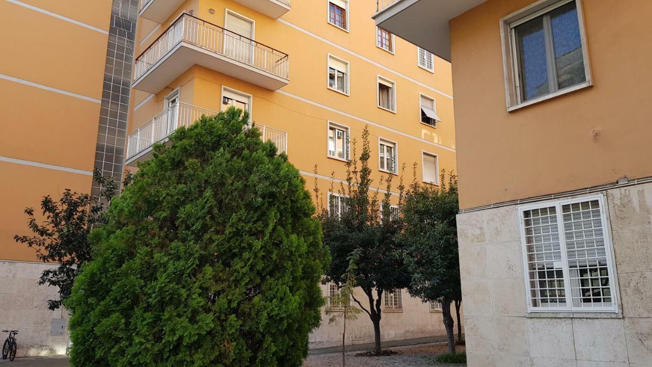 Bed&Bookofrome Apartment Exterior photo